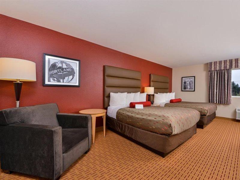 Clackamas Inn And Suites Exteriör bild