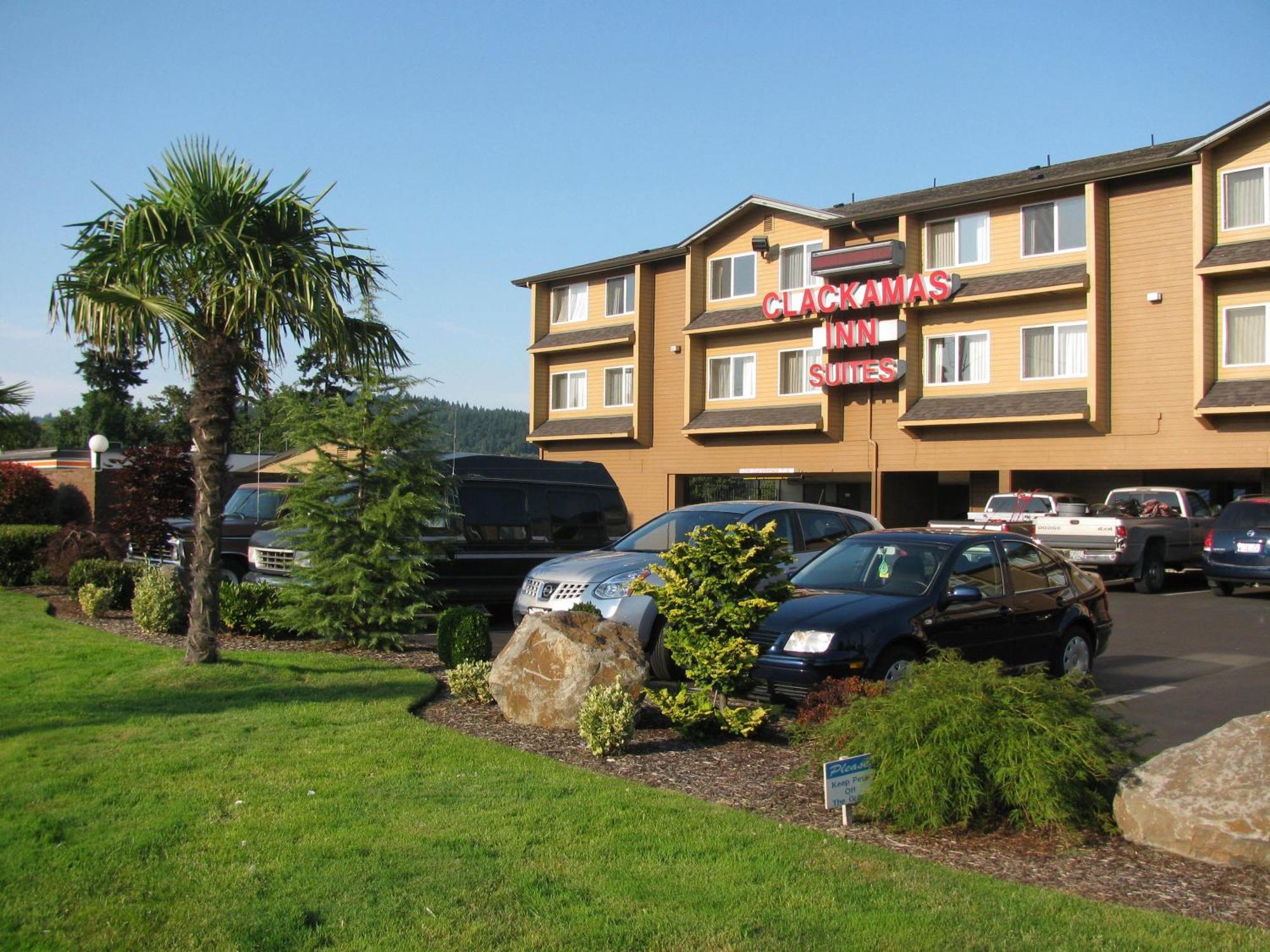 Clackamas Inn And Suites Exteriör bild