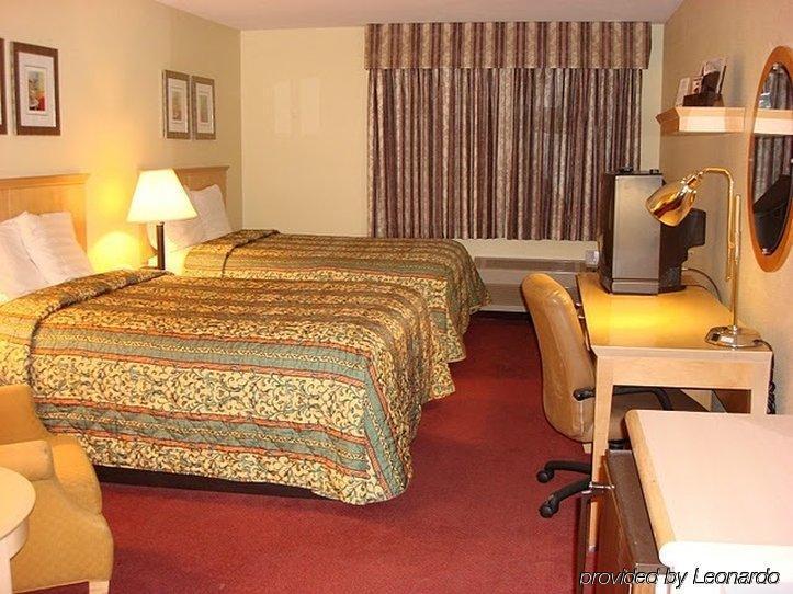 Clackamas Inn And Suites Rum bild