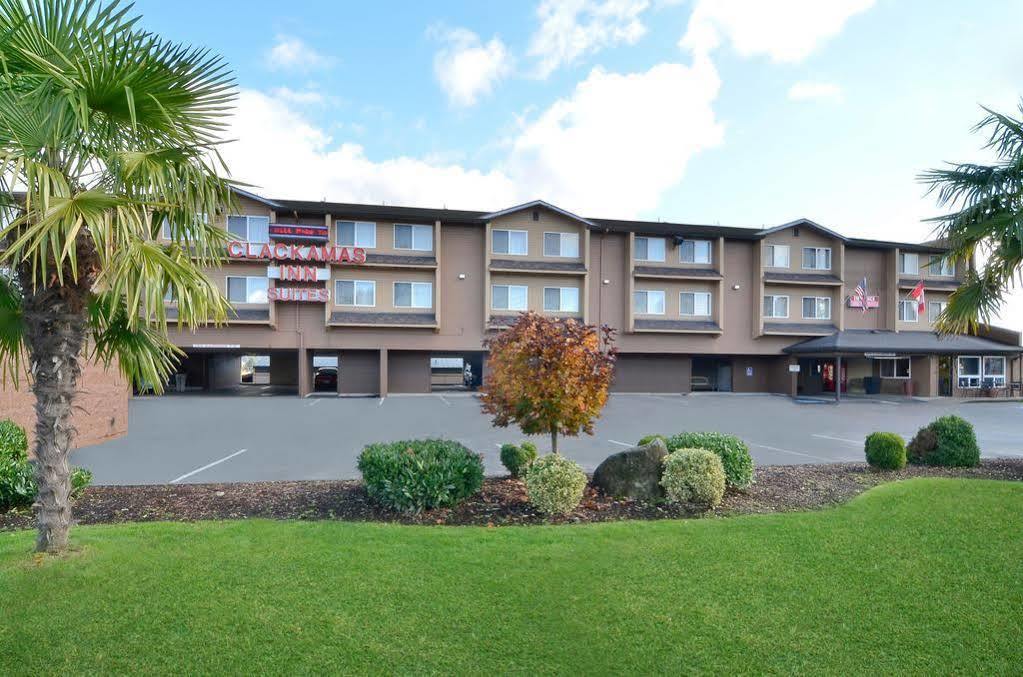 Clackamas Inn And Suites Exteriör bild